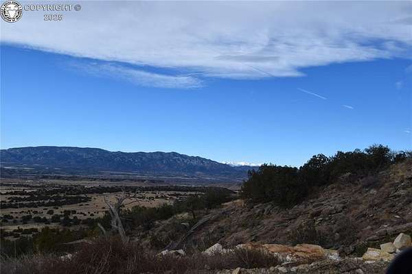 35 Acres of Land for Sale in Penrose, Colorado