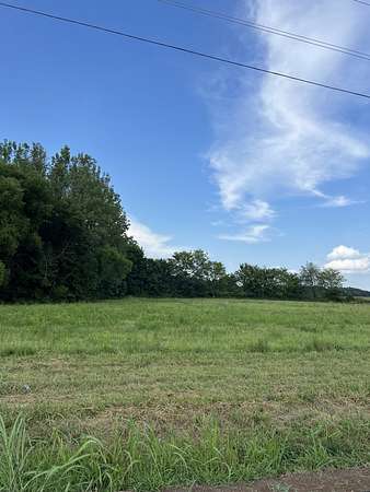 5 Acres of Residential Land for Sale in Springfield, Tennessee