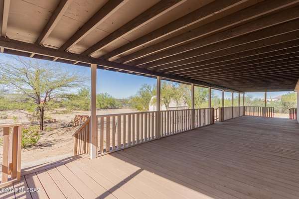 1.5 Acres of Residential Land with Home for Sale in Tucson, Arizona