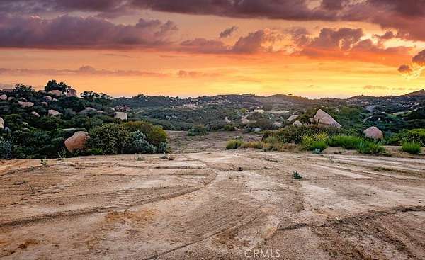 20 Acres of Land for Sale in Murrieta, California