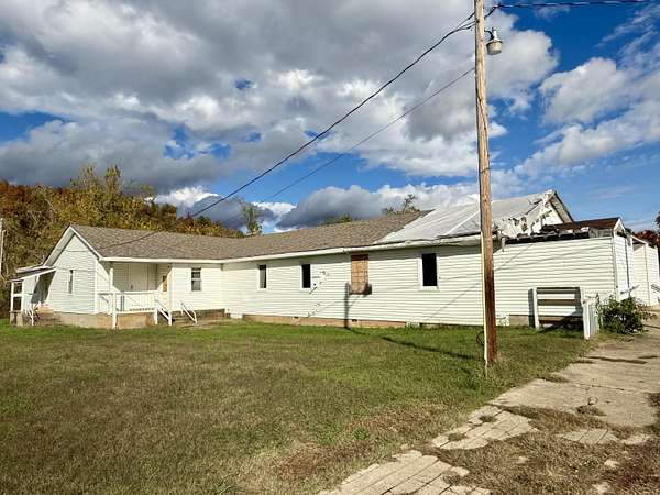 1 Acre of Residential Land for Sale in Fremont, Missouri