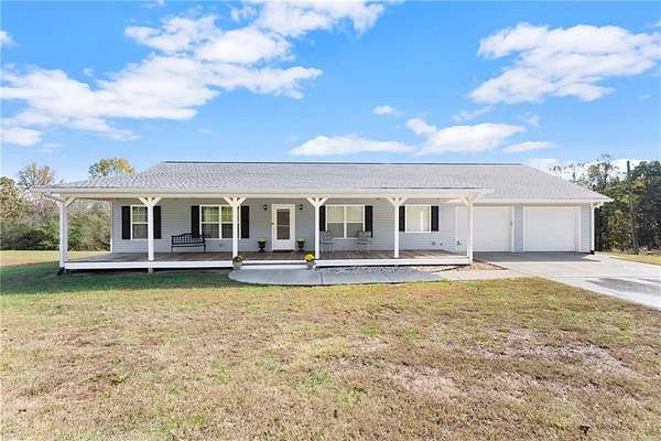 2 Acres of Residential Land with Home for Sale in Dawsonville, Georgia