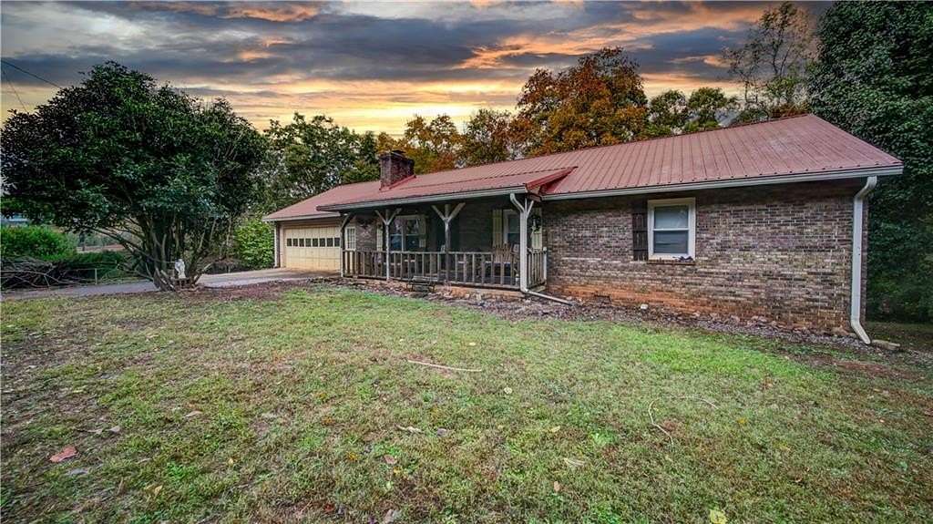 9 Acres of Land with Home for Sale in Gainesville, Georgia