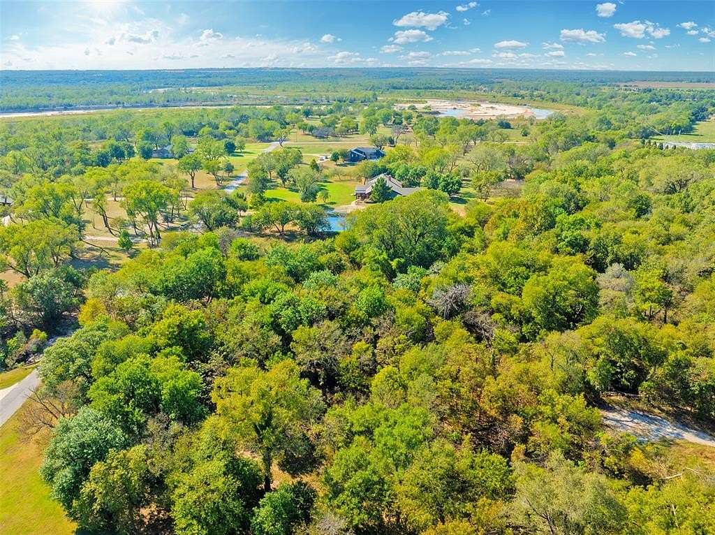 5 Acres of Residential Land for Sale in Norman, Oklahoma