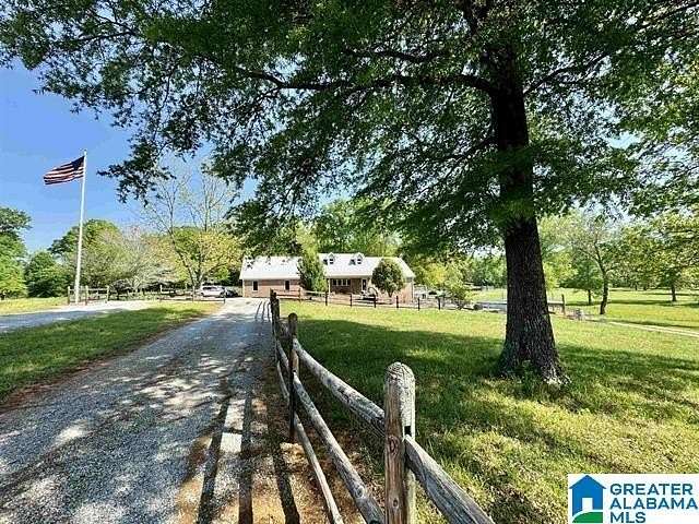 30 Acres of Recreational Land with Home for Sale in Columbiana, Alabama