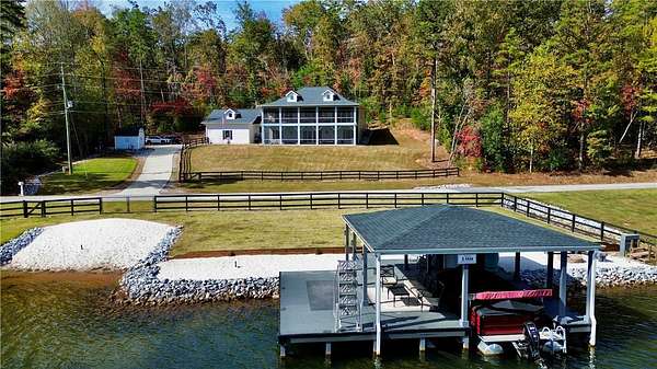 3.47 Acres of Residential Land with Home for Sale in Tamassee, South Carolina