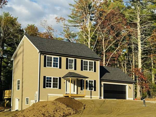 1.86 Acres of Residential Land with Home for Sale in Killingly Town, Connecticut