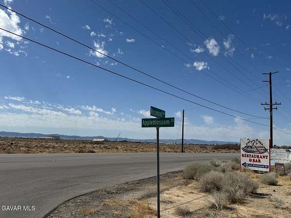 3.67 Acres of Commercial Land for Sale in Rosamond, California