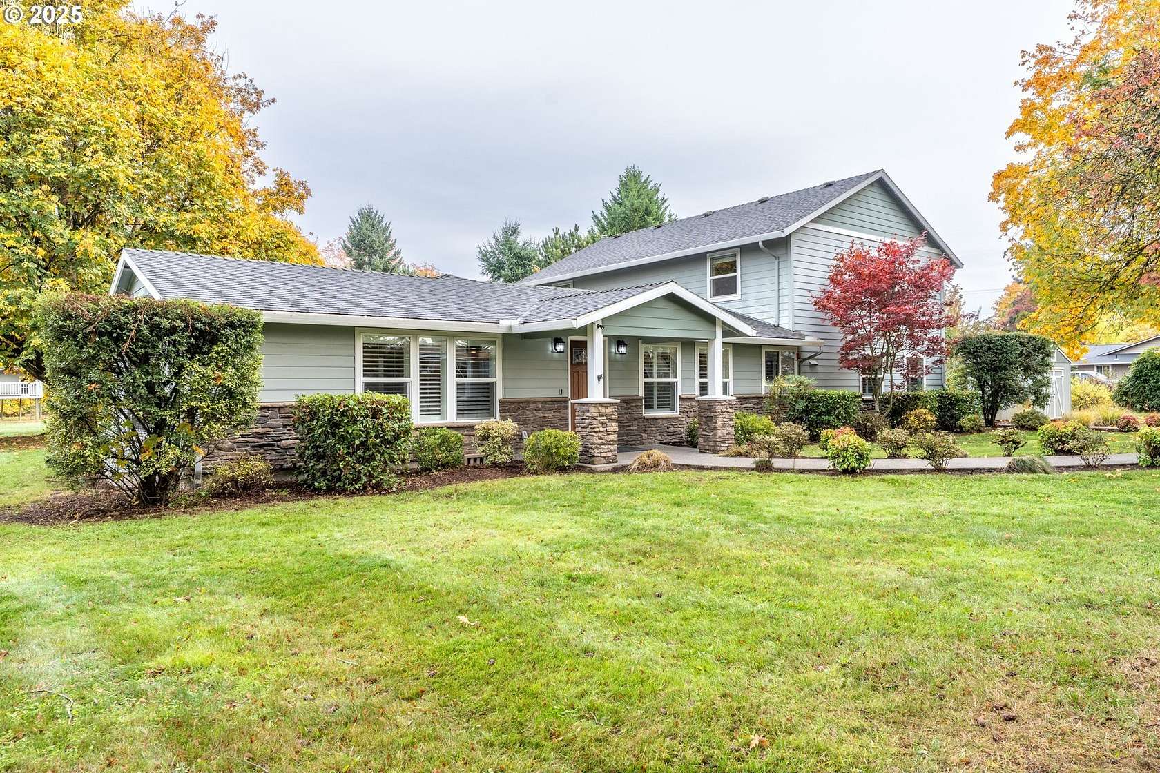 1.66 Acres of Land with Home for Sale in Aurora, Oregon