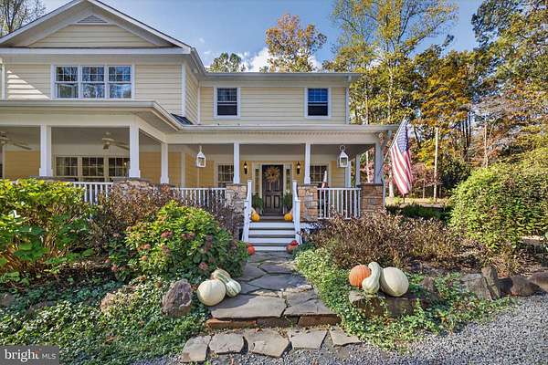 9.3 Acres of Residential Land with Home for Sale in Amissville, Virginia