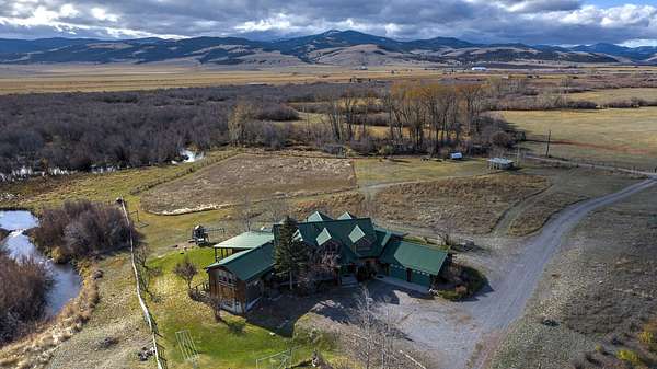 471 Acres of Agricultural Land with Home for Sale in Canyon Creek, Montana