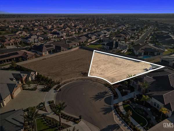 0.45 Acres of Residential Land for Sale in Bakersfield, California