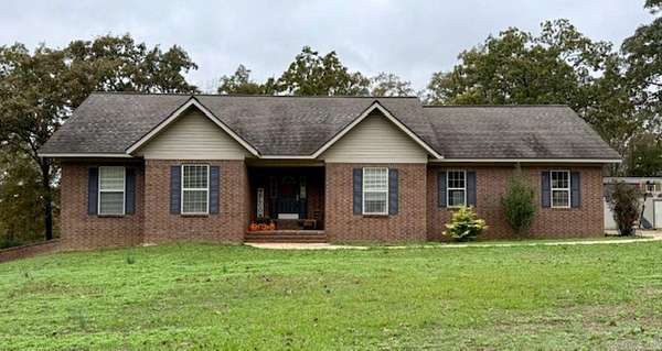 5.58 Acres of Land with Home for Sale in Southside, Arkansas