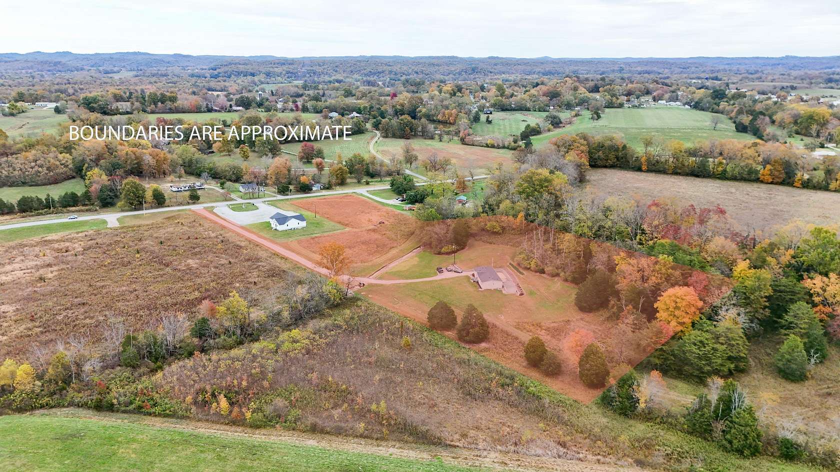 6.4 Acres of Residential Land with Home for Sale in Crab Orchard, Kentucky