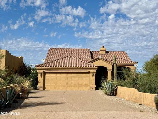 5 Acres of Land with Home for Lease in Scottsdale, Arizona