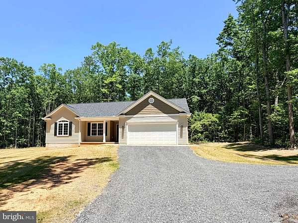 3.3 Acres of Land with Home for Sale in Unionville, Virginia