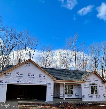 6.38 Acres of Residential Land with Home for Sale in Unionville, Virginia