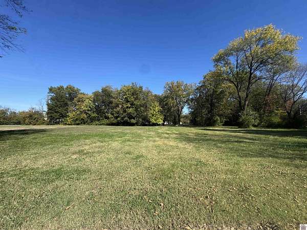 0.43 Acres of Commercial Land for Sale in Paducah, Kentucky