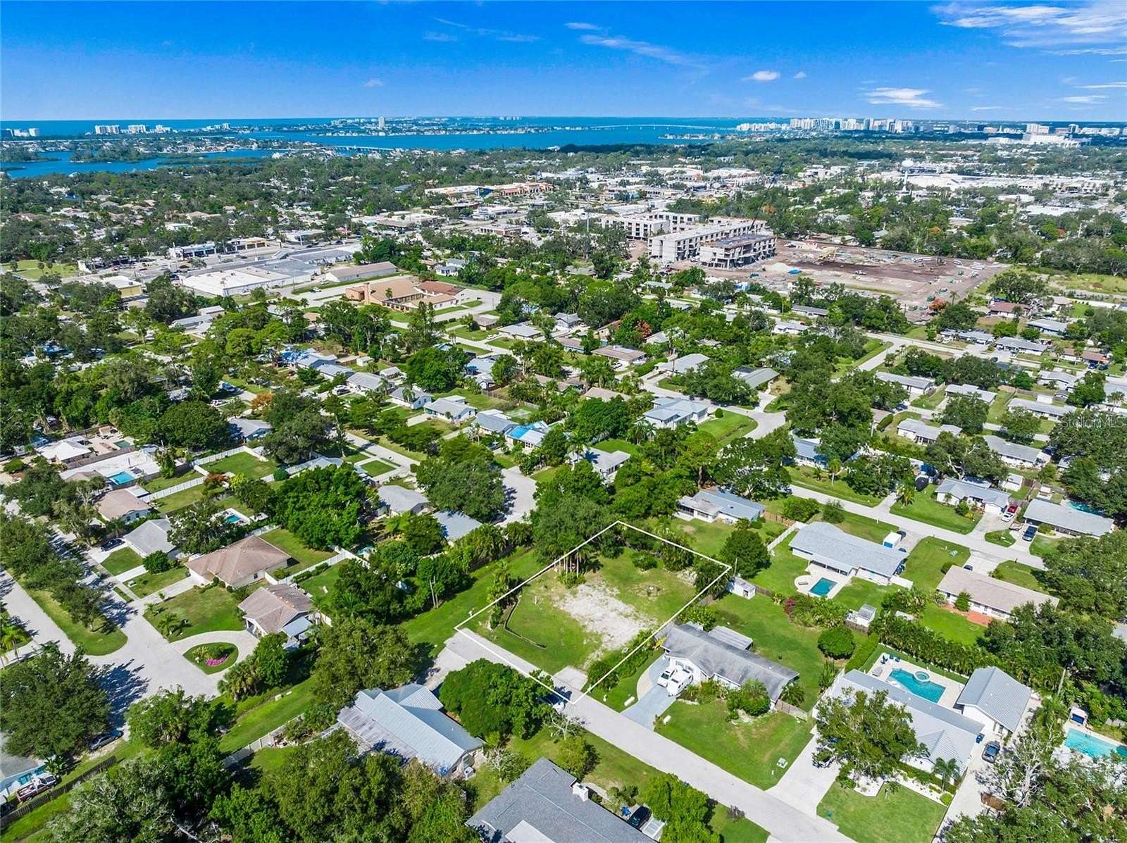 0.35 Acres of Residential Land for Sale in Sarasota, Florida