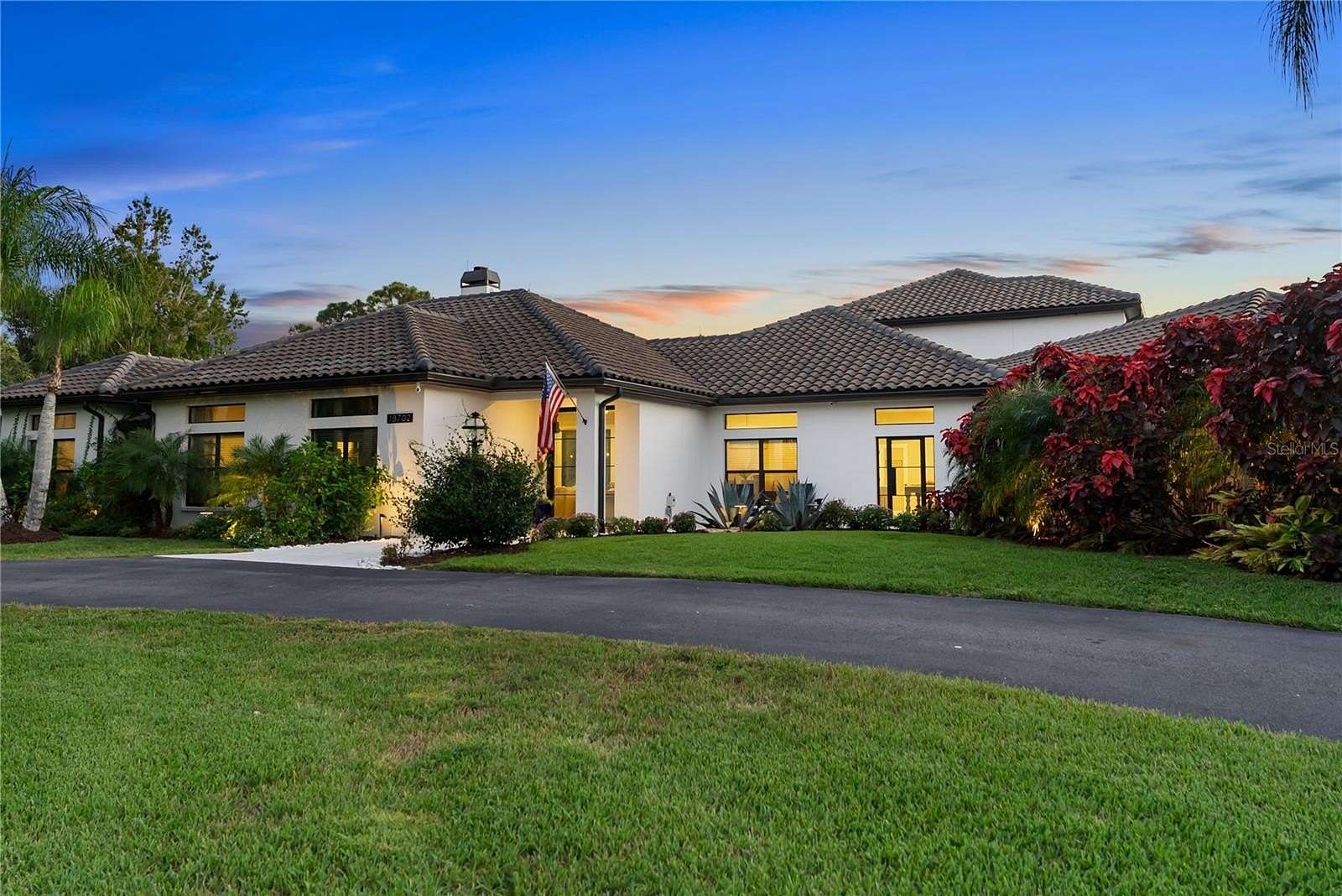 7.83 Acres of Land with Home for Sale in Bradenton, Florida