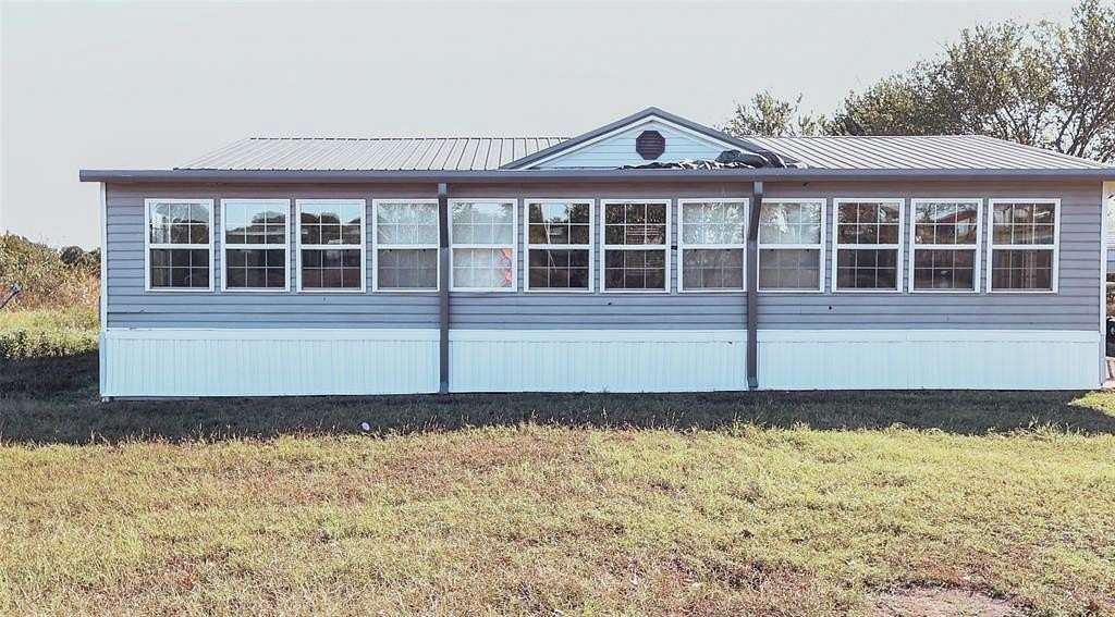 5.13 Acres of Residential Land with Home for Sale in Shawnee, Oklahoma