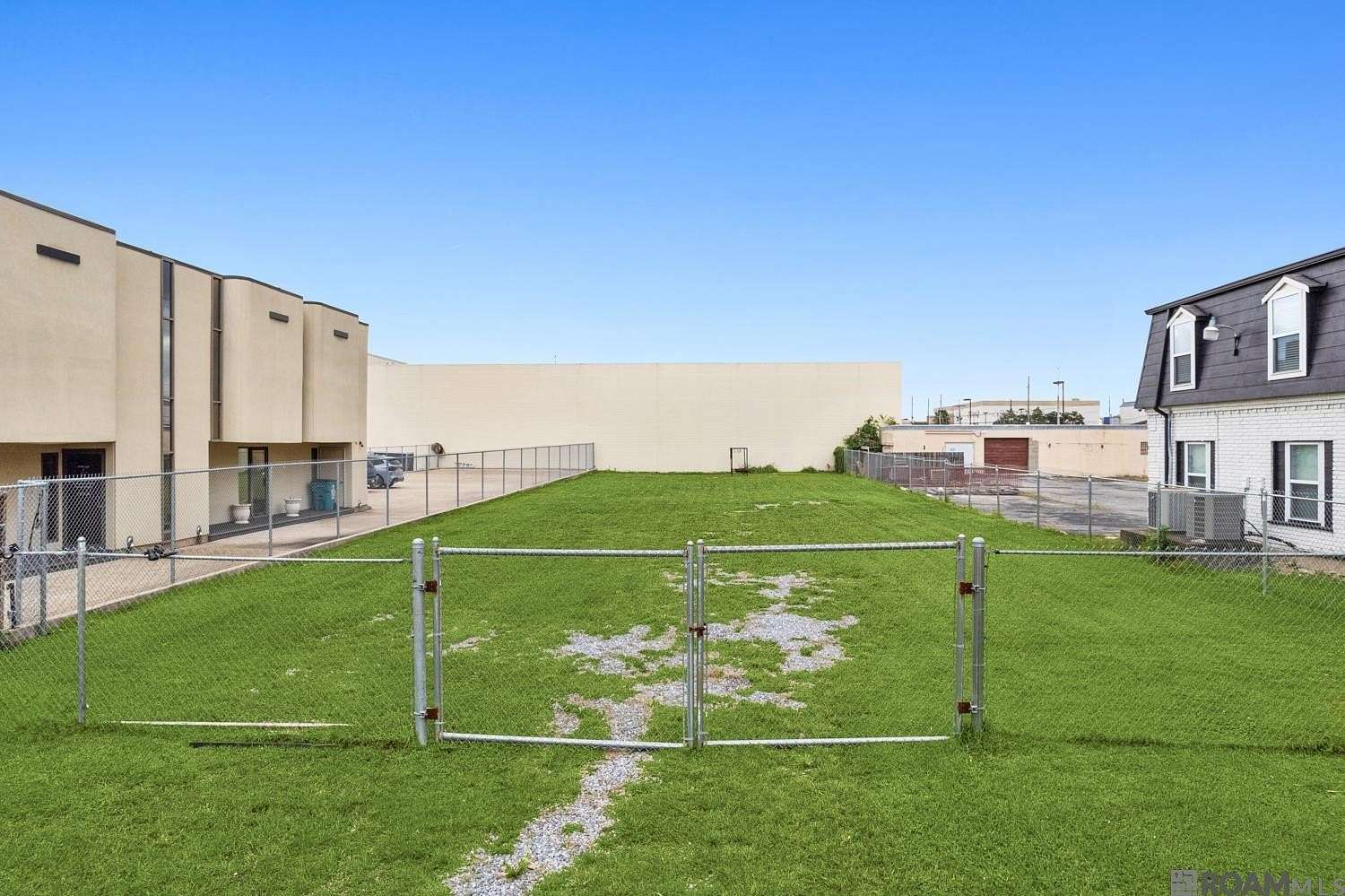 0.3 Acres of Commercial Land for Sale in Metairie, Louisiana