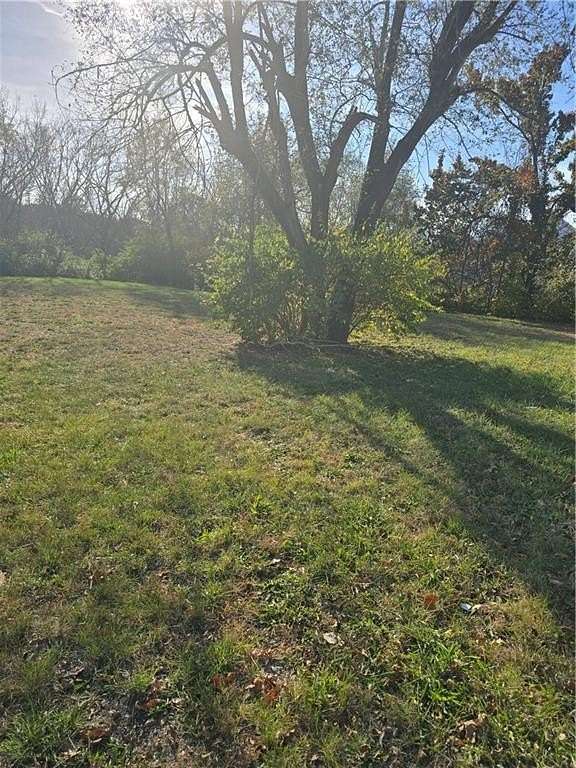 0.83 Acres of Mixed-Use Land for Sale in Kansas City, Missouri