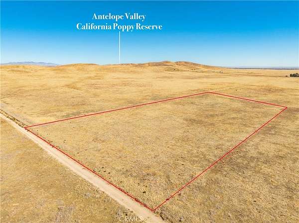 5 Acres of Land for Sale in Lancaster, California
