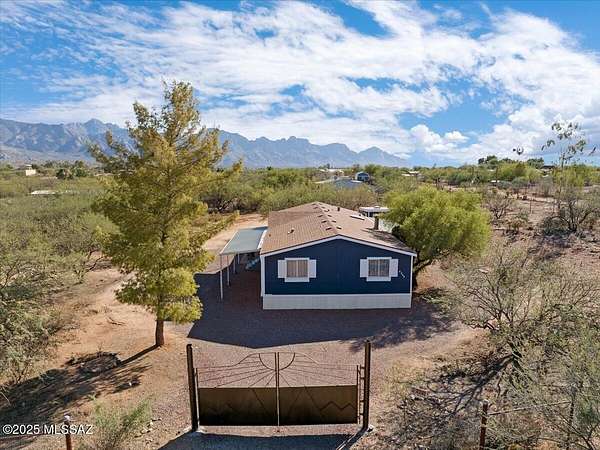 2 Acres of Residential Land with Home for Sale in Tucson, Arizona