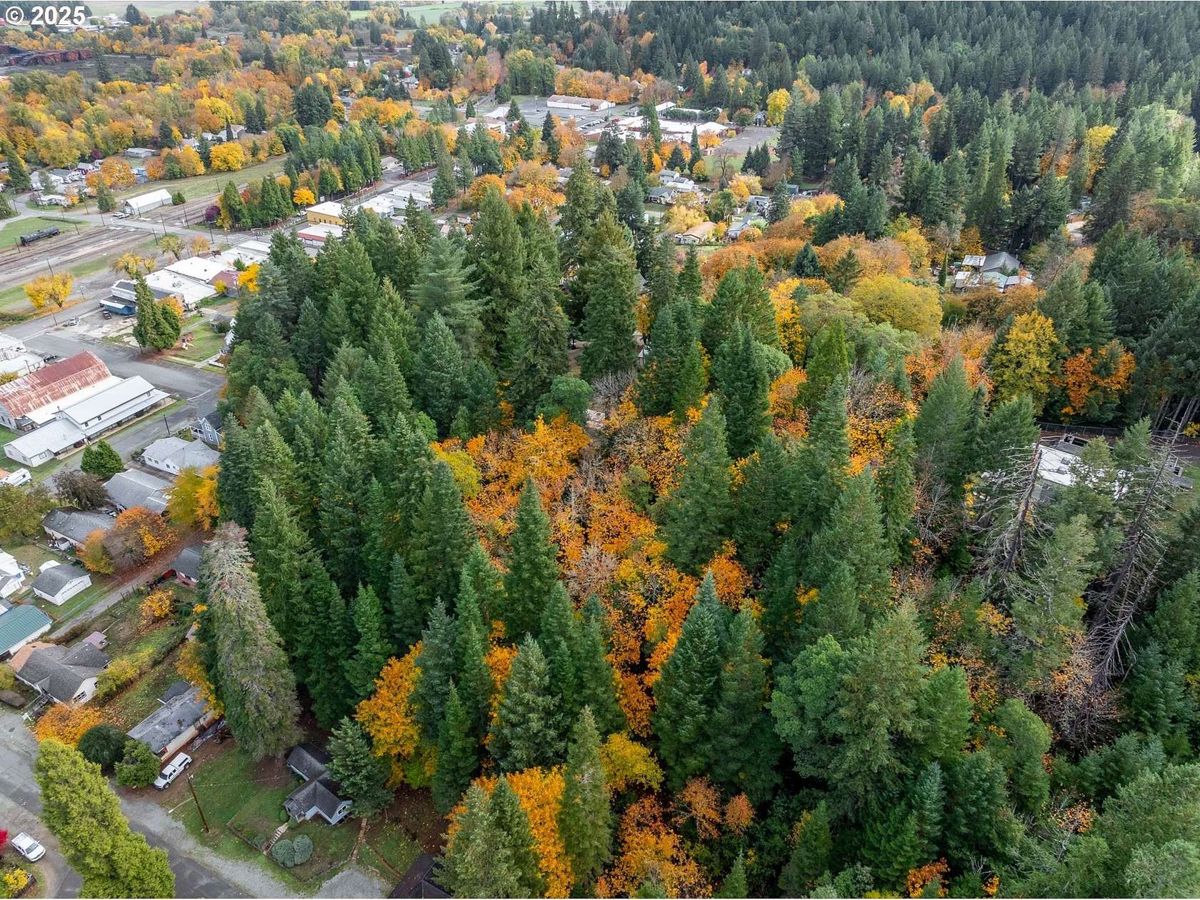 0.16 Acres of Residential Land for Sale in Glendale, Oregon