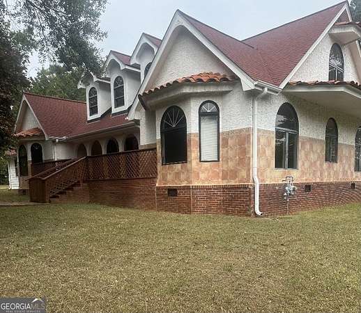 1.62 Acres of Residential Land with Home for Sale in McDonough, Georgia