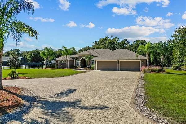 2.77 Acres of Land with Home for Sale in Eustis, Florida