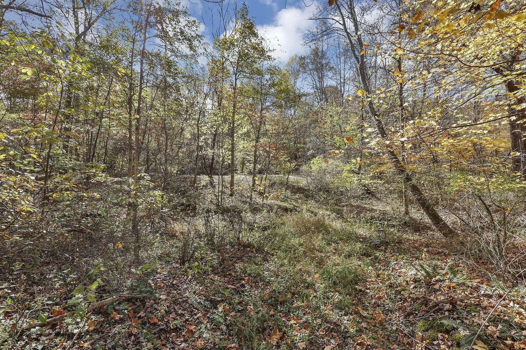 5 Acres of Land for Sale in Logan, Ohio