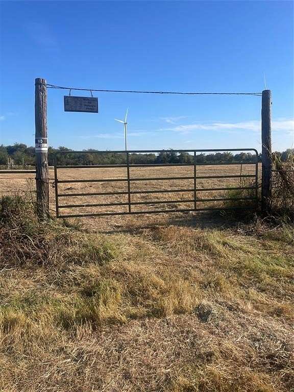 16.3 Acres of Recreational Land for Sale in Hubbard, Texas