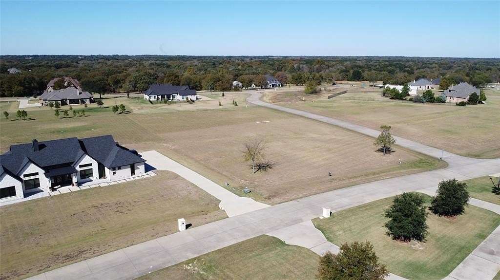 1.27 Acres of Residential Land for Sale in Wills Point, Texas