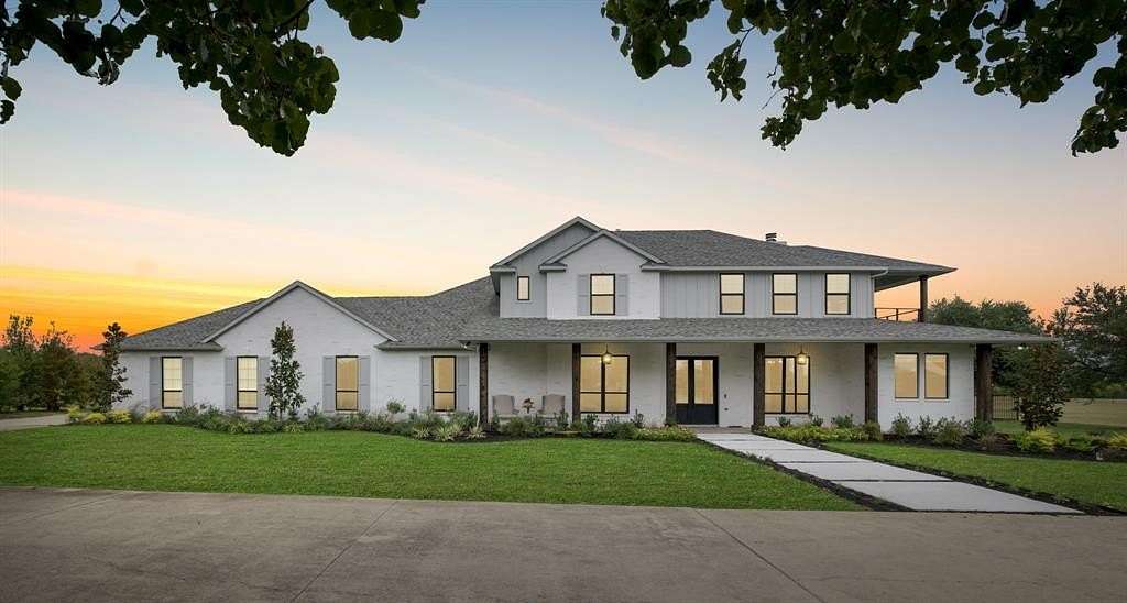 4 Acres of Land with Home for Sale in Prosper, Texas