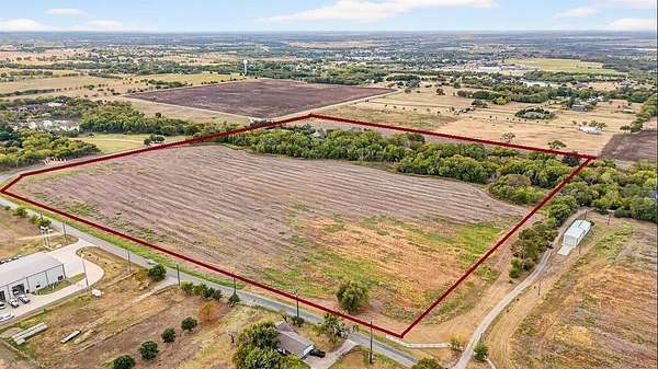 40 Acres of Mixed-Use Land for Sale in Gunter, Texas