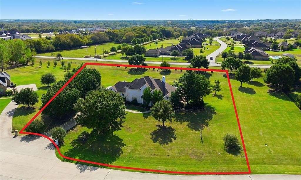 2 Acres of Residential Land with Home for Sale in Lucas, Texas