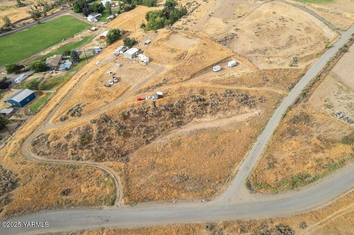 1.39 Acres of Residential Land for Sale in Yakima, Washington