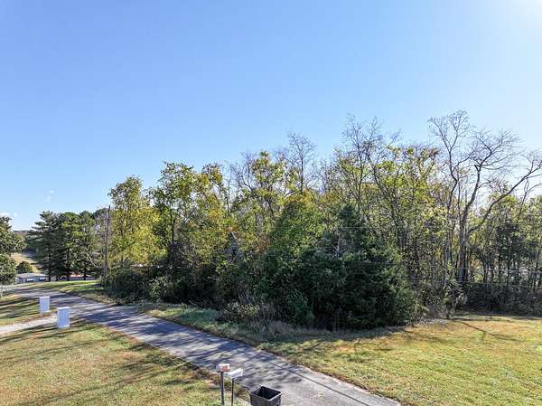 0.37 Acres of Residential Land for Sale in Morristown, Tennessee