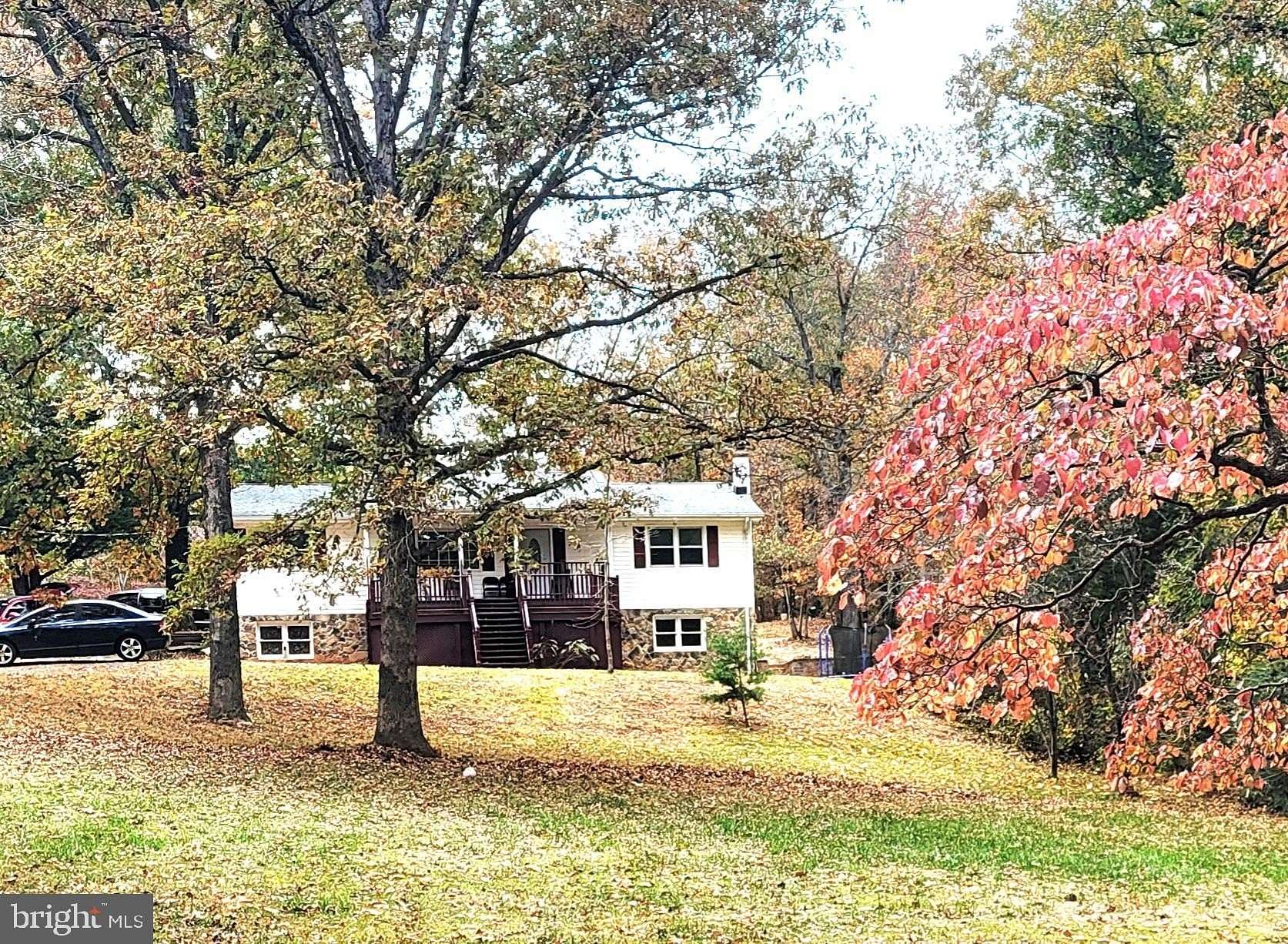 2.3 Acres of Residential Land with Home for Sale in Nokesville, Virginia