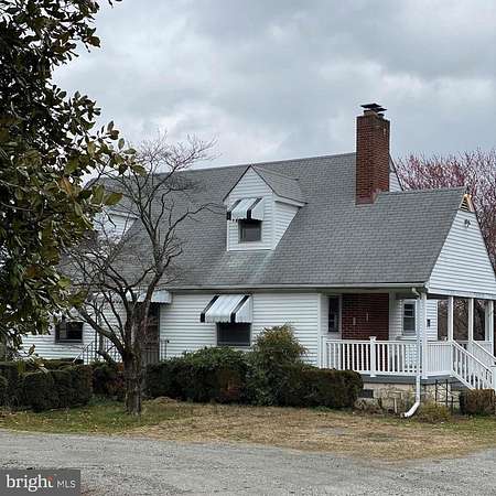 3 Acres of Residential Land with Home for Lease in Fredericksburg, Virginia