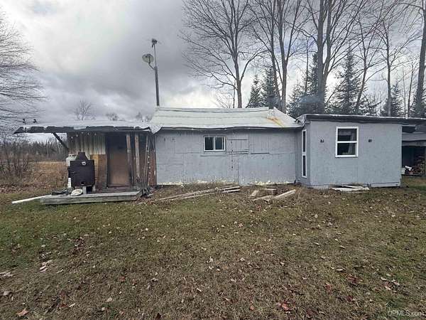 42.4 Acres of Recreational Land with Home for Sale in Sagola, Michigan