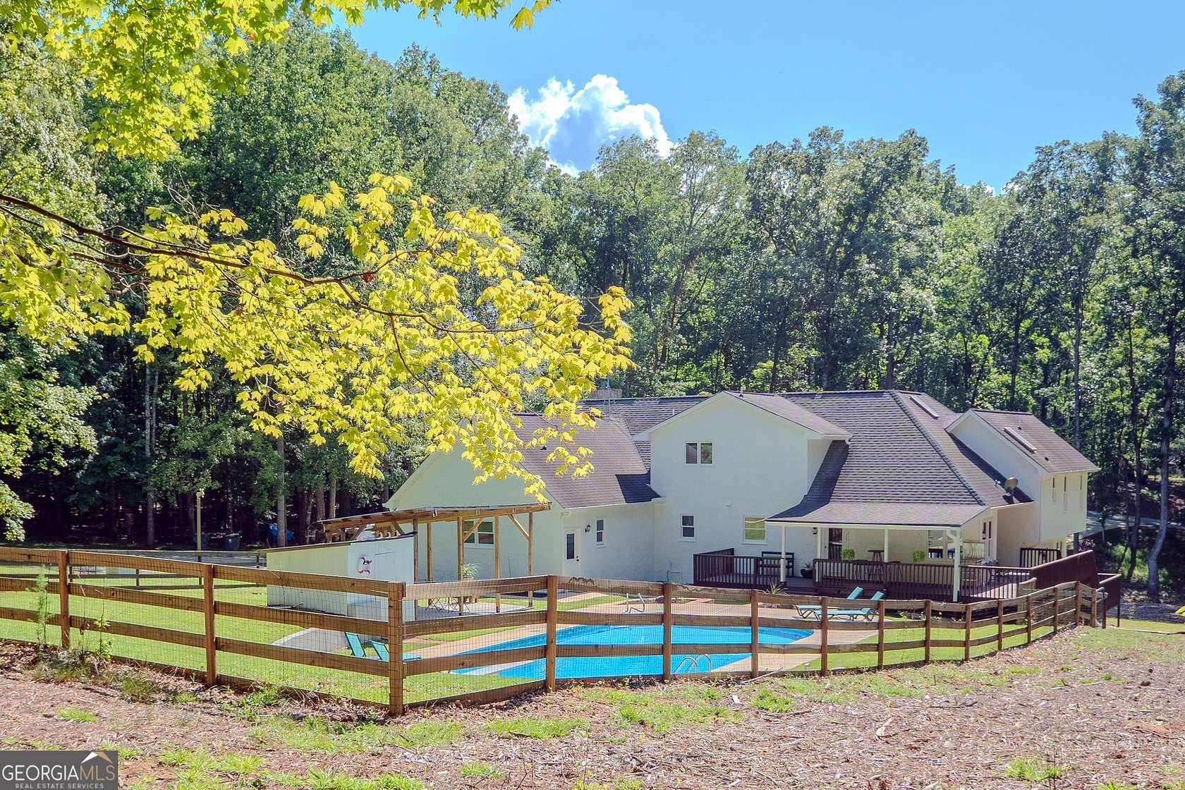 5.3 Acres of Residential Land with Home for Sale in Fayetteville, Georgia