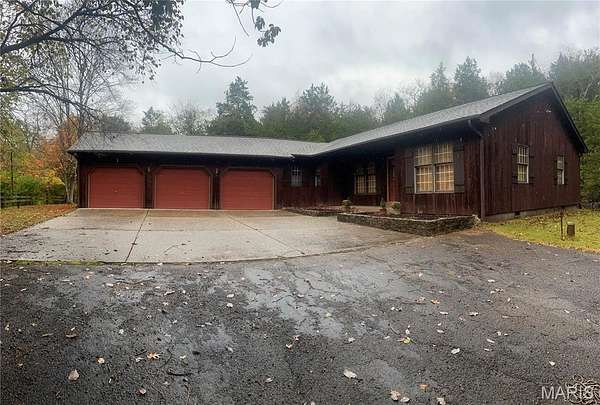 3 Acres of Residential Land with Home for Sale in Wildwood, Missouri