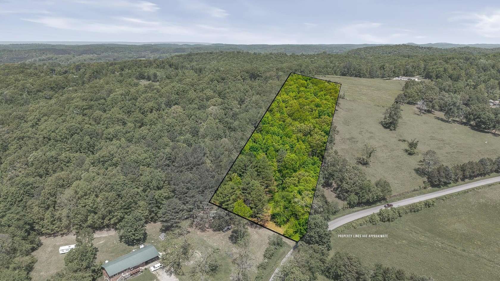 5.23 Acres of Residential Land for Sale in Riceville, Tennessee