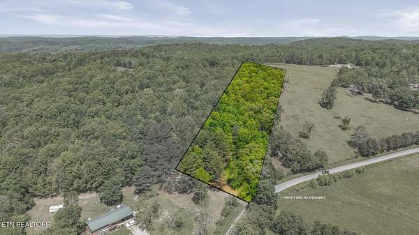 5.23 Acres of Residential Land for Sale in Riceville, Tennessee