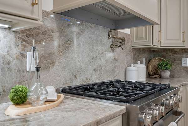 3 Acres of Residential Land with Home for Sale in Clarksville, Tennessee