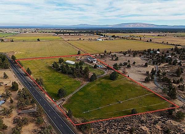 10 Acres of Residential Land with Home for Sale in Bend, Oregon