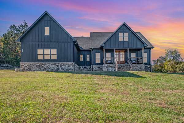 14.6 Acres of Land with Home for Sale in Belfast, Tennessee